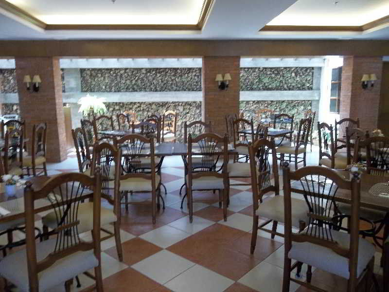 Hotel Emilia Davao City Εξωτερικό φωτογραφία