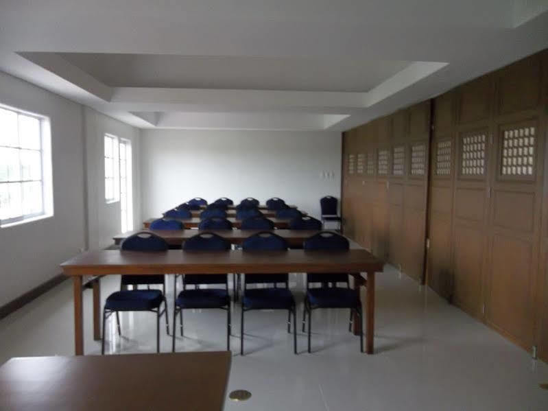 Hotel Emilia Davao City Εξωτερικό φωτογραφία