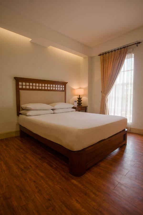 Hotel Emilia Davao City Εξωτερικό φωτογραφία